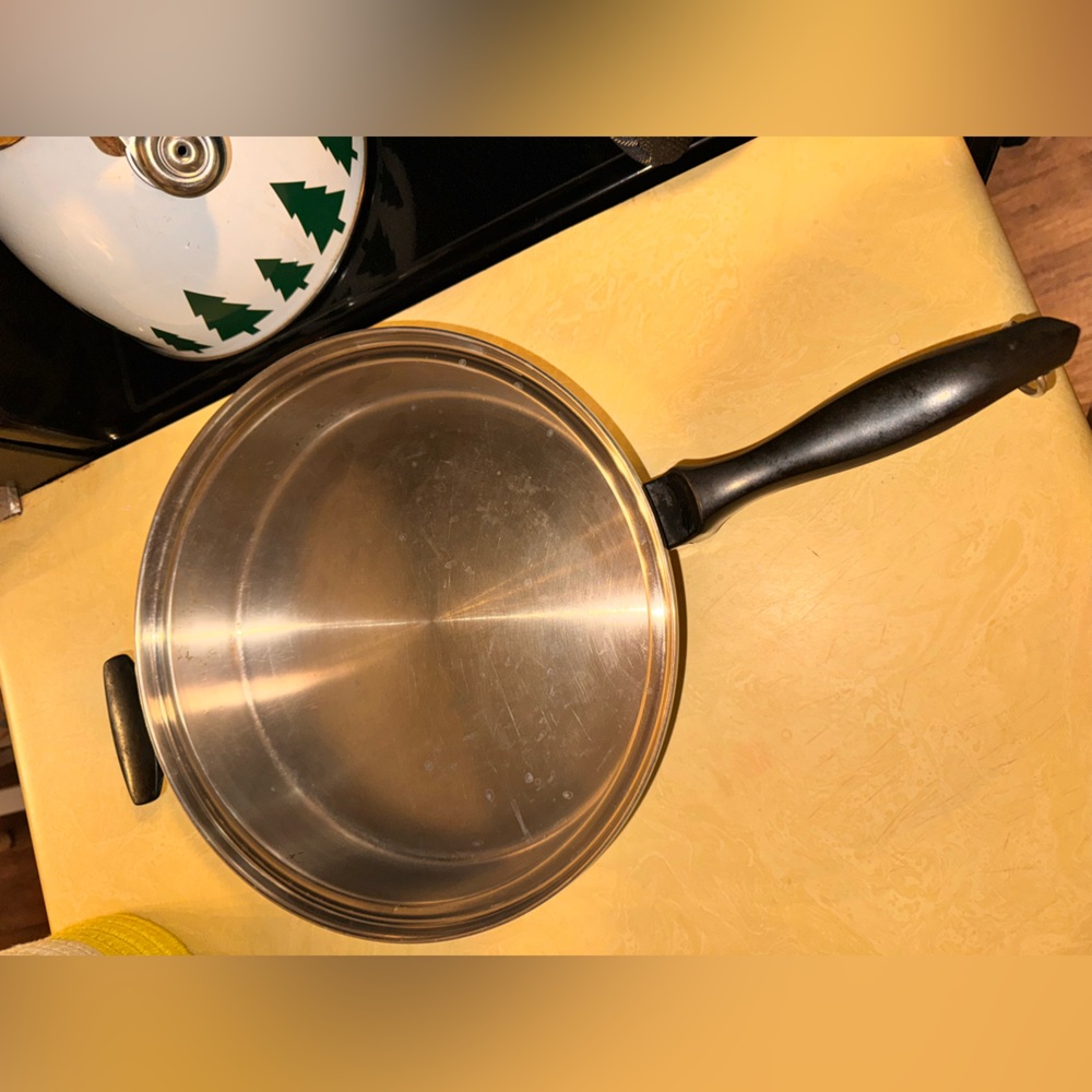 Vintage HEAVY TownCraft 12” Skillet With Handle EUC